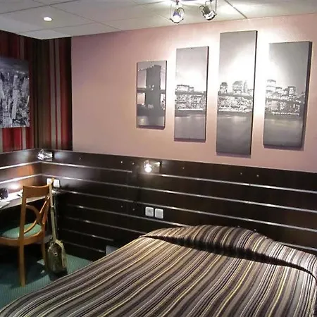 Continental Hotel